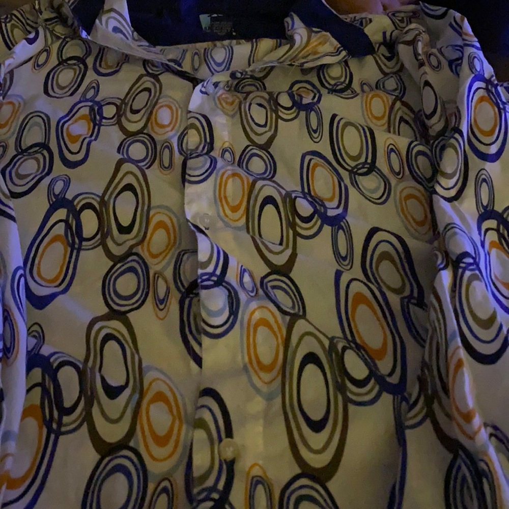 Long sleeve dress shirt